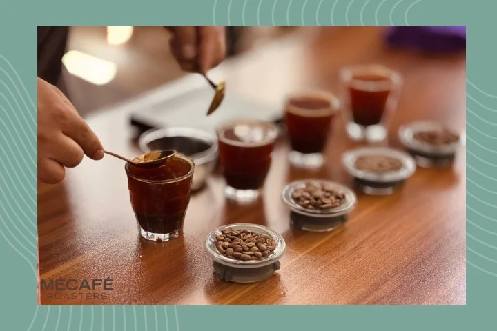 شکستن لایه رویی قهوه