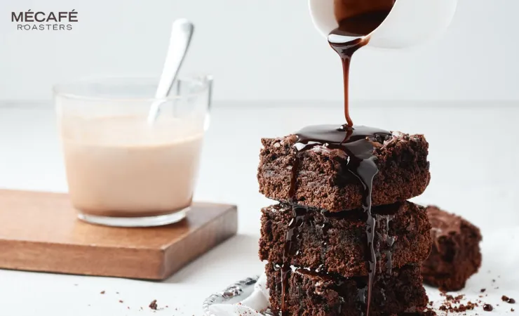 افزودن سیروپ قهوه به کیک