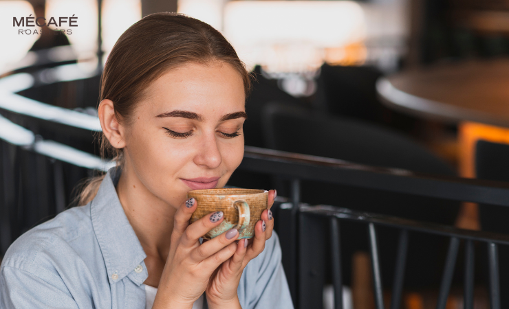 استشمام قهوه